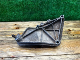 Кронштейн КПП, ориг. номер 7700817262, Renault Espace 1996-2002