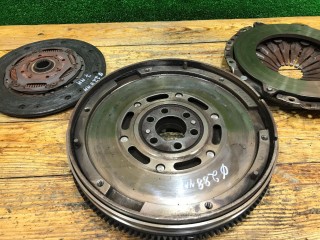 Комплект сцепления, ориг. номер 028105266A, 028141035M, Volkswagen Passat 1996-2001