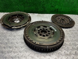 Комплект сцепления, ориг. номер 8675012B, 324033010, Volvo V70 2000-2004