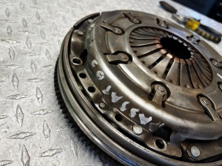 Комплект сцепления, ориг. номер 028105266A, 028141035M, Volkswagen Passat 1996-2001