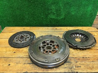 Комплект сцепления, ориг. номер 123045010, 323058610, Opel Signum 2003-2005