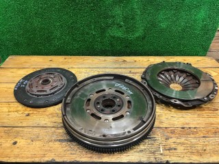 Комплект сцепления, ориг. номер 028105266A, 028141035M, Volkswagen Passat 1996-2001