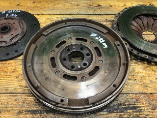 Комплект сцепления, ориг. номер 028141035M, Volkswagen Passat 1996-2001