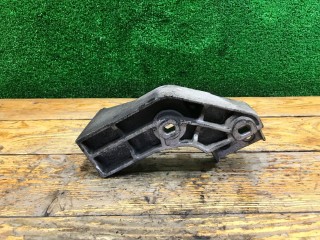 Крепление ТНВД, ориг. номер 8200157461, Renault Laguna 2001-2005