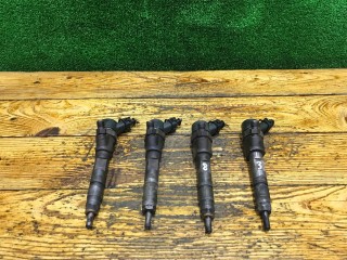 Форсунка, ориг. номер 0445110146, 8200238528, Renault Megane 1999-2003