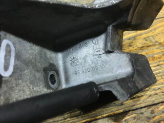 Кронштейн топливного фильтра, ориг. номер 9632011910, Citroen Xsara 1997-2000