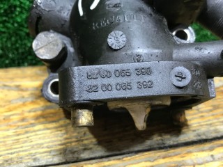 Корпус термостата, ориг. номер 8200065392, 8200065390, Renault Scenic 1999-2003
