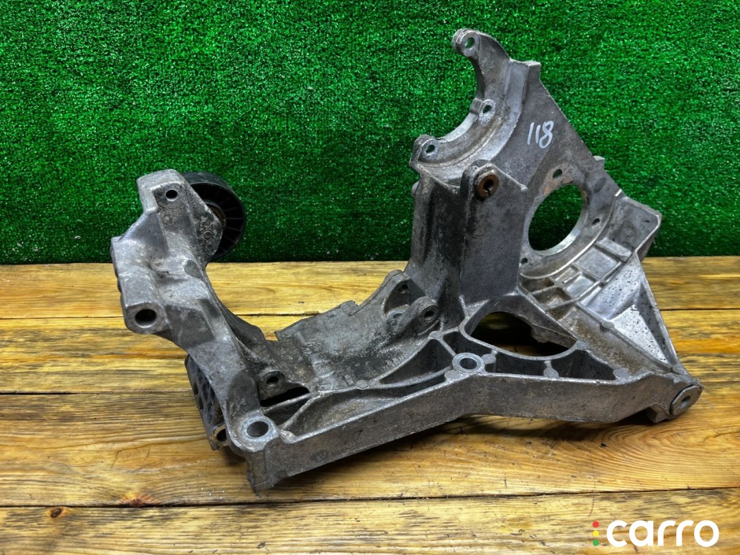 Кронштейн генератора Volkswagen Golf 1997-2006, 1.9 л, дизель, 038903143H, фото 3