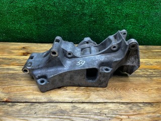 Кронштейн генератора, ориг. номер 032145169Q, Volkswagen Golf 1991-2000
