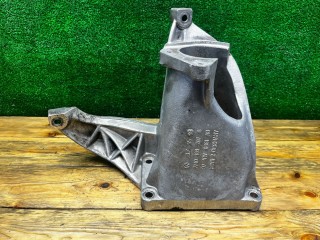 Кронштейн полуоси, ориг. номер 7M0199207B, 97VW6061AB, Volkswagen Sharan 1995-2000
