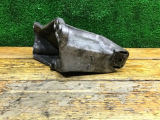 Кронштейн двигателя, ориг. номер 8D0199307L, Audi A4 1994-1999