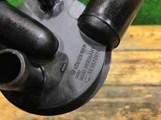 Маслоотделитель (сапун), ориг. номер 028129101D, Audi A4 1994-1999