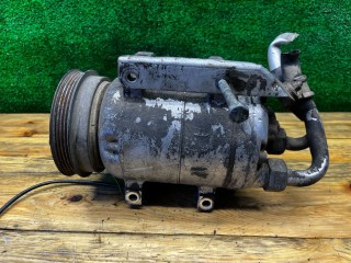 Компрессор кондиционера, ориг. номер 8D0260805D, Audi A4 1994-1999