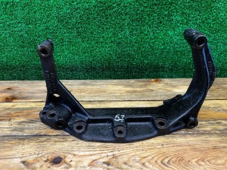 Кронштейн КПП, 048199307, Audi 80 B4