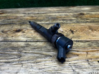 Форсунка, ориг. номер 0445110146, 8200238528, Renault Megane 1999-2003