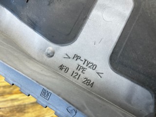 Дефлектор радиатора, ориг. номер 4F0121284, Audi A6 2001-2005