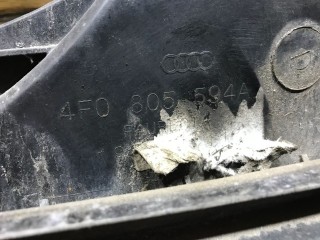 Передняя панель крепления облицовки (телевизор), ориг. номер 4F0805594A, Audi A6 2001-2005
