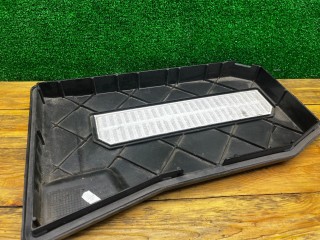 Крышка аккумулятора, ориг. номер 7L0864643B, Volkswagen Touareg 2002-2007