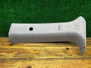 Обшивка стойки задней правой Ford Galaxy 2000-2006, 6M21U31012A