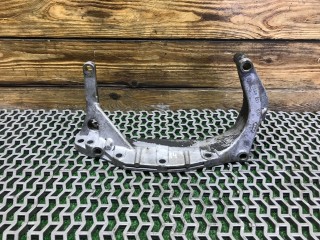 Кронштейн КПП Audi A4 1999-2001, 050199307