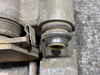 Суппорт тормозной, Toyota Corolla 1999-2002