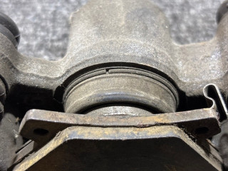 Суппорт тормозной, Toyota Corolla 1999-2002