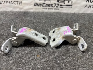 Крепление двери, ориг. номер 6874052010, 6872052010, Toyota Vitz 1999-2001