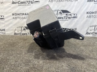блок предохранителей, ориг. номер 8263042020, 8274142020, 8266242500, Toyota Rav4 2010-2016