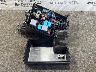 блок предохранителей, ориг. номер 8263042020, 8274142020, 8266242500, Toyota Rav4 2010-2016