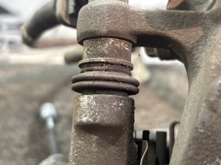 Суппорт тормозной, ориг. номер 583001R300, Hyundai Solaris 2010-2014