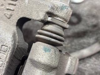 Суппорт тормозной, Mitsubishi Outlander 2012-2015