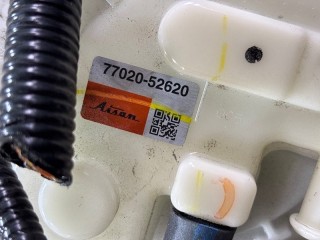 топливный насос, ориг. номер 7702052620, Toyota yaris 2017-2020