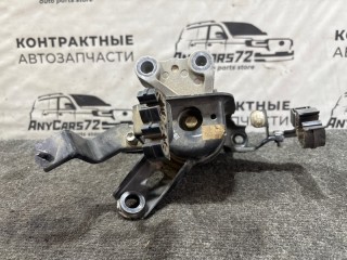 подушка двигателя, Toyota Corolla 2010-2013