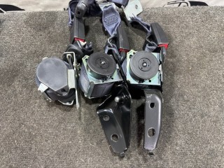 ремень безопасности, ориг. номер 7000D672XA, 7000B450XA, 7000B451XA, 7000B449XA, 617822200, 7000B449, 7000B450, 7000D672, 7000B451, Mitsubishi ASX 2010-2013