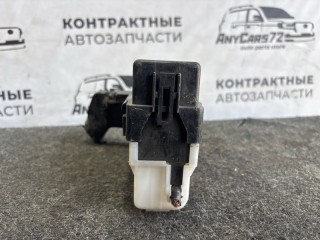 блок предохранителей, Nissan SUNNY 1998-2004