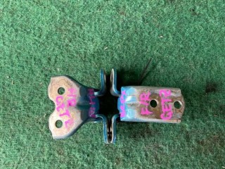 Крепление двери, ориг. номер 793201C000, 793251C000, Hyundai GETZ 2002-2005