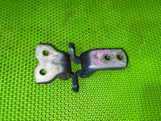 Крепление двери, ориг. номер 6874052010, 6872052010, Toyota Vitz 2001-2005