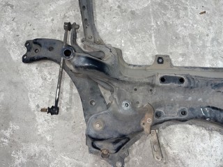 БАЛКА ПОД ДВИГАТЕЛЬ, Toyota Corolla 2006-2010