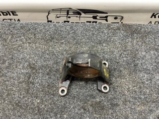 кронштейн привода, ориг. номер 4345733020, Toyota Camry 2009-2011