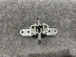 Крепление двери, ориг. номер 793202E000, Hyundai Tucson 2004-2010
