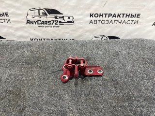 Крепление двери, Toyota Rav4 2015-2019