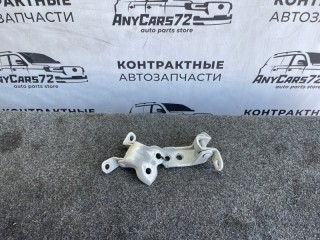 Крепление двери, ориг. номер 6874052010, 6872052010, Toyota Vitz 1999-2001