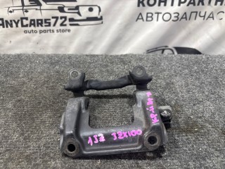 Кронштейн дроссельной заслонки, ориг. номер 2226746040, Toyota Mark 2 1998-2002