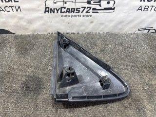 уголок, ориг. номер LC6269165, Mazda MPV 2003-2006