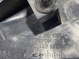 уголок, ориг. номер LC6269155, Mazda MPV 2003-2006