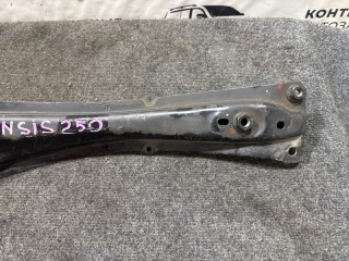 лыжа, Toyota Avensis 2003-2006