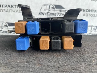 блок предохранителей, ориг. номер 71543053YA2, Nissan Maxima 1994-2000