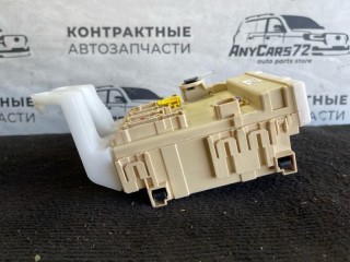 Блок предохранителей салонный Toyota Corolla 2012-2016, 8922112630