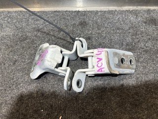 Петли двери Toyota Camry 2006-2009