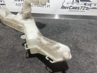 бачок омывателя Mitsubishi Mirage Dingo, левый руль, MR490635